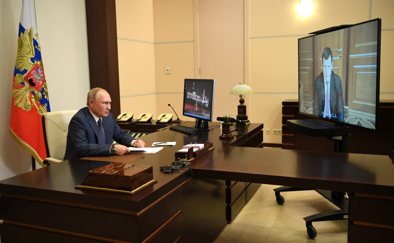 Putin Replaces Rusnano Chief Chubais Amid Reform Push