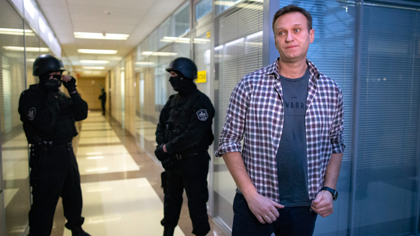 Russia Moves to Hide Security Officers’ Data After Navalny Poisoning Revelations
