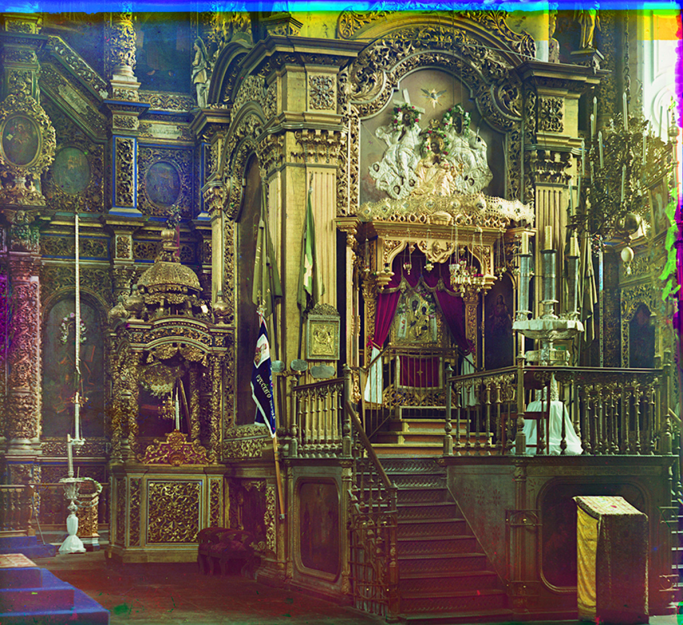  Cathedral of Dormition of the Virgin, Smolensk, Summer 1912, with the Icon of the Virgin, said to be painted by Apostle Luke, in the baldachin. S Prokudin-Gorsky 20413 