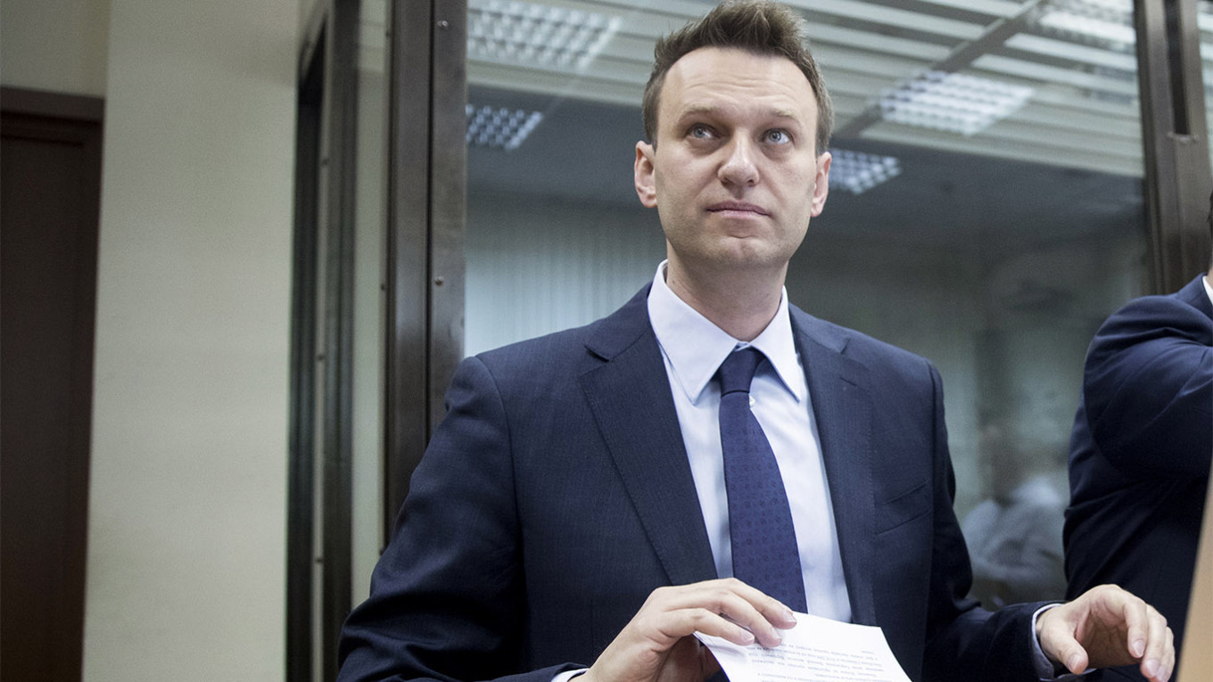 Russia Seeks to Jail Navalny