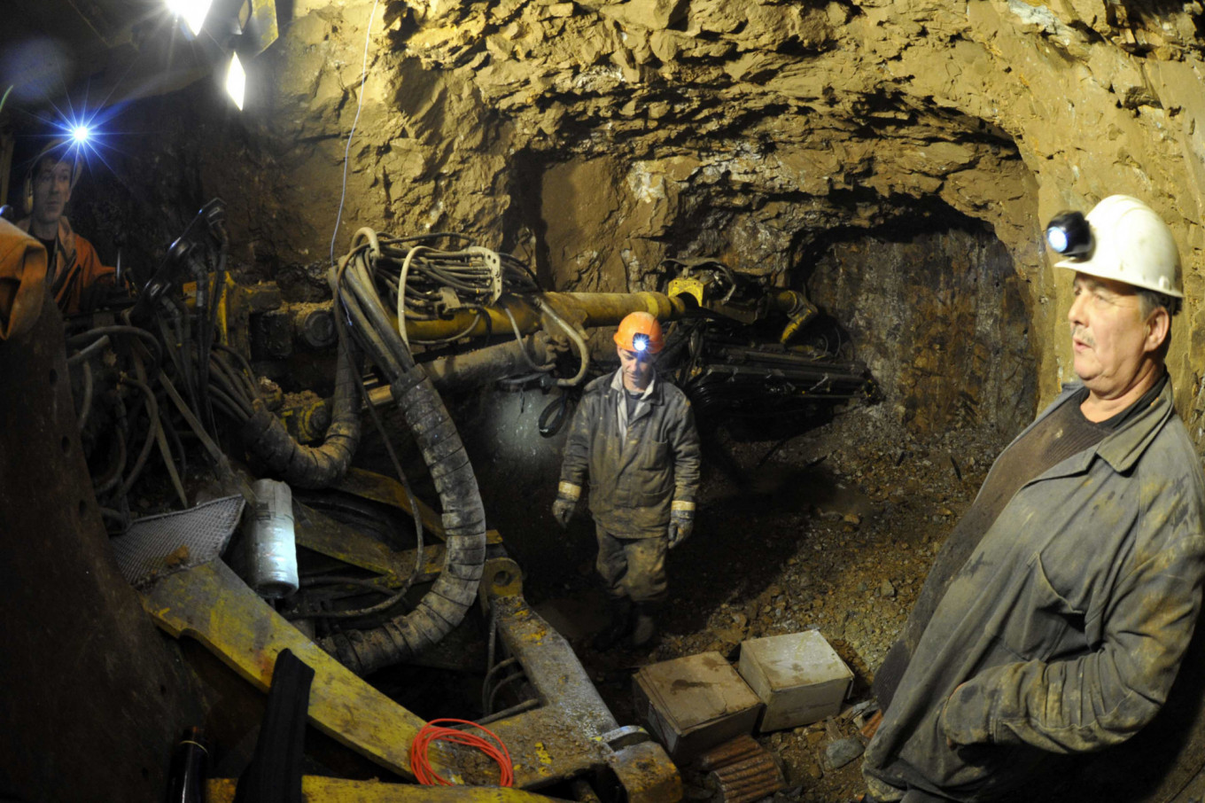 Russian Gold Mine Accident Kills Two