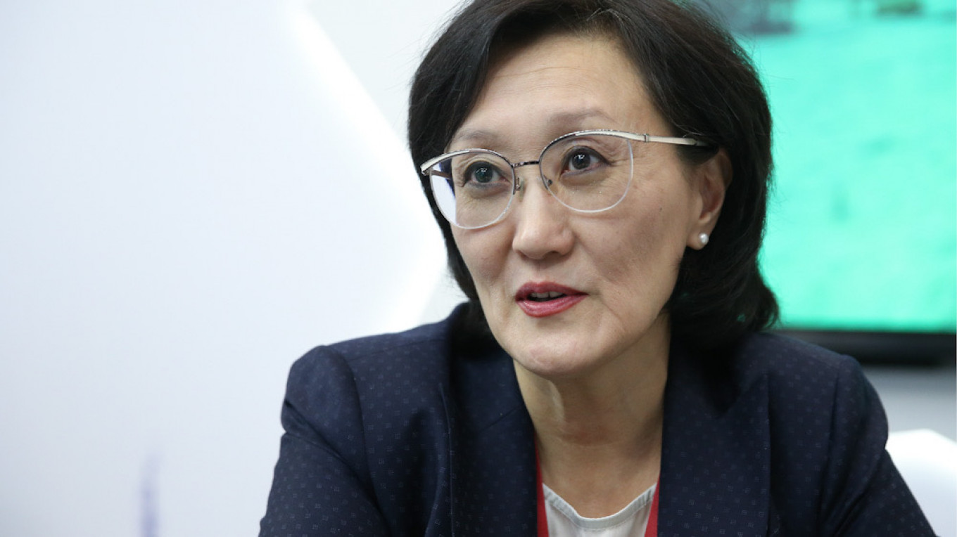 Siberian City’s First Female Mayor Steps Down