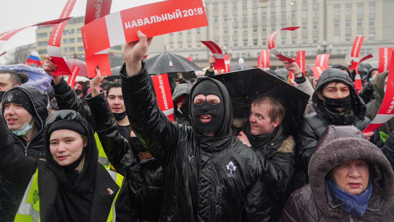 World Reacts to Navalny Protests