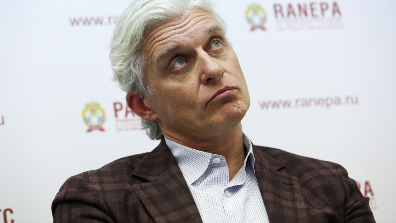 Arrested Billionaire Banker Tinkov Switches Focus to Cancer Foundation