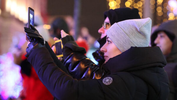 Navalny Allies Announce New Courtyard Protests