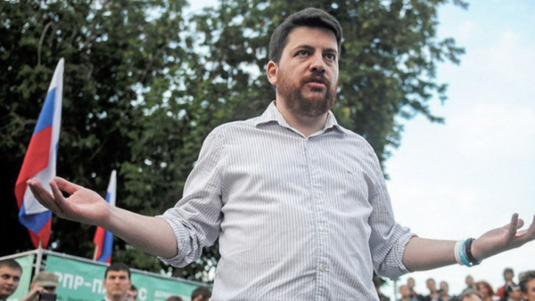 Top Navalny Aide Urges EU to ‘Go After’ Putin’s Money