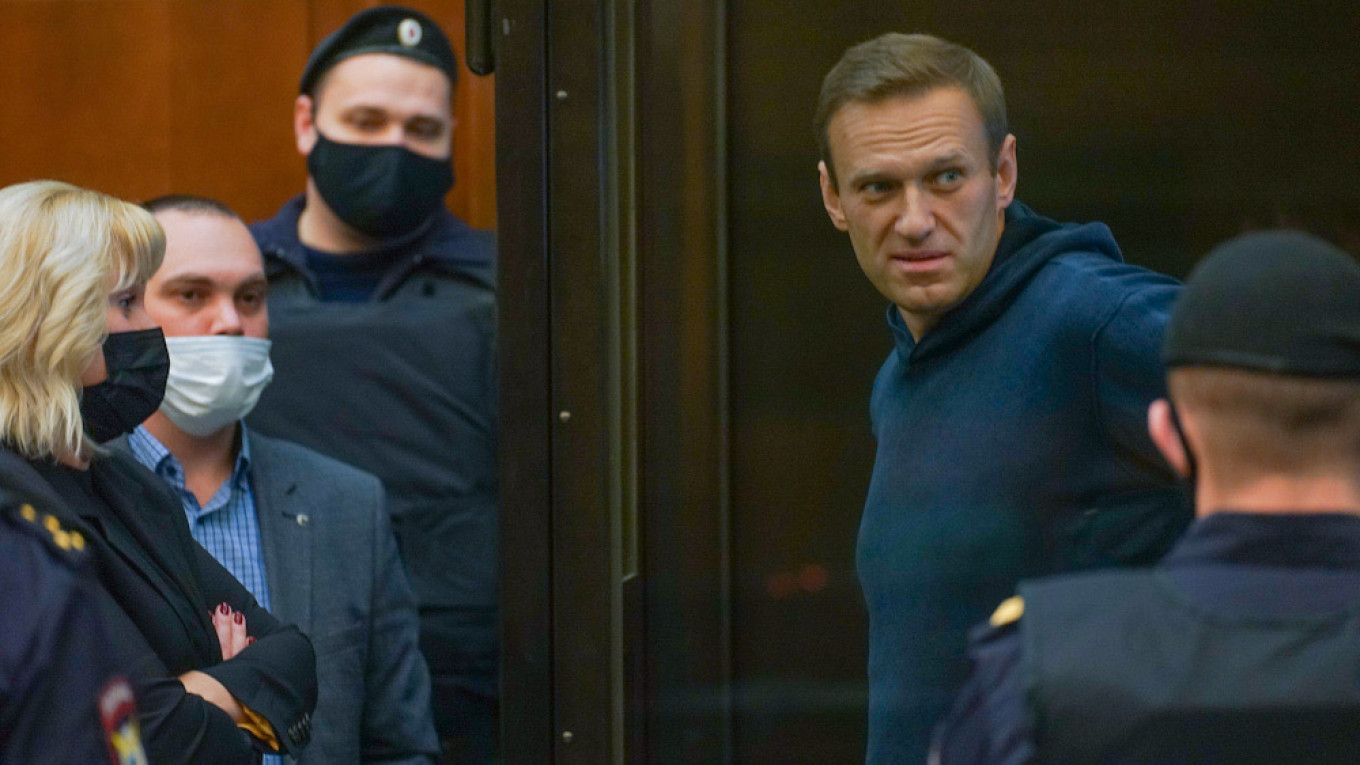 Kremlin Critic Navalny Announces Prison Hunger Strike