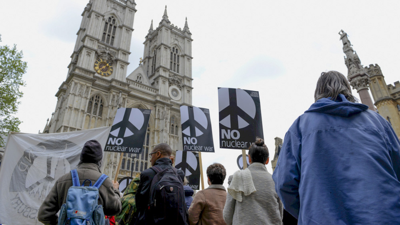 Kremlin Denounces UK Plan to Increase Nuclear Arsenal