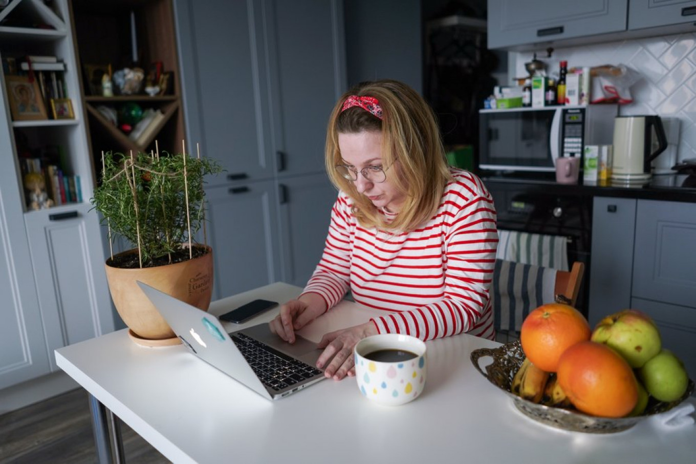 Most Russians Have Ditched Remote Working 