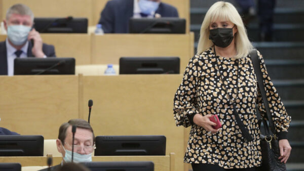 Prominent Russian Feminist Lawmaker Says Won’t Seek Re-Election
