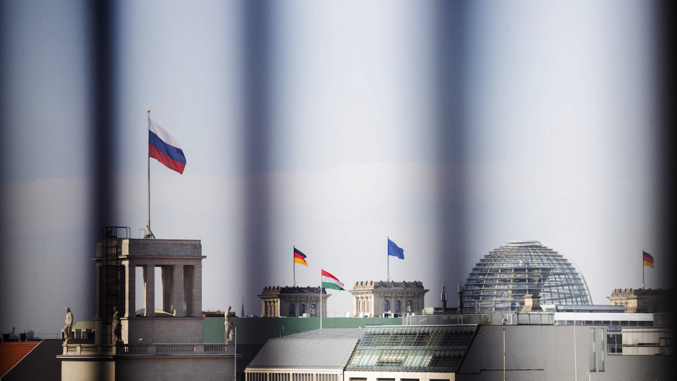 ‘Russian Hackers’ Again Target German MPs — Report