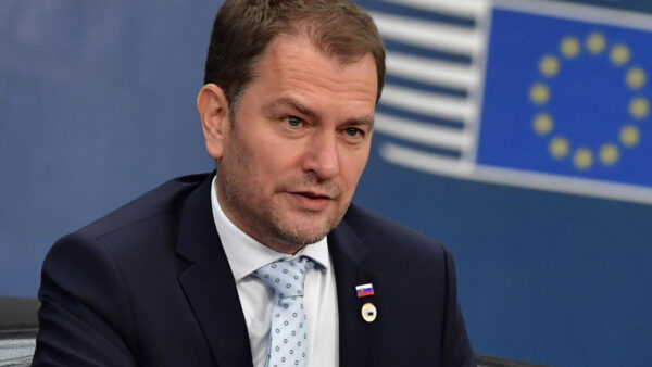 Slovakia in Diplomatic Row Over Sputnik-for-Ukraine Payment Joke