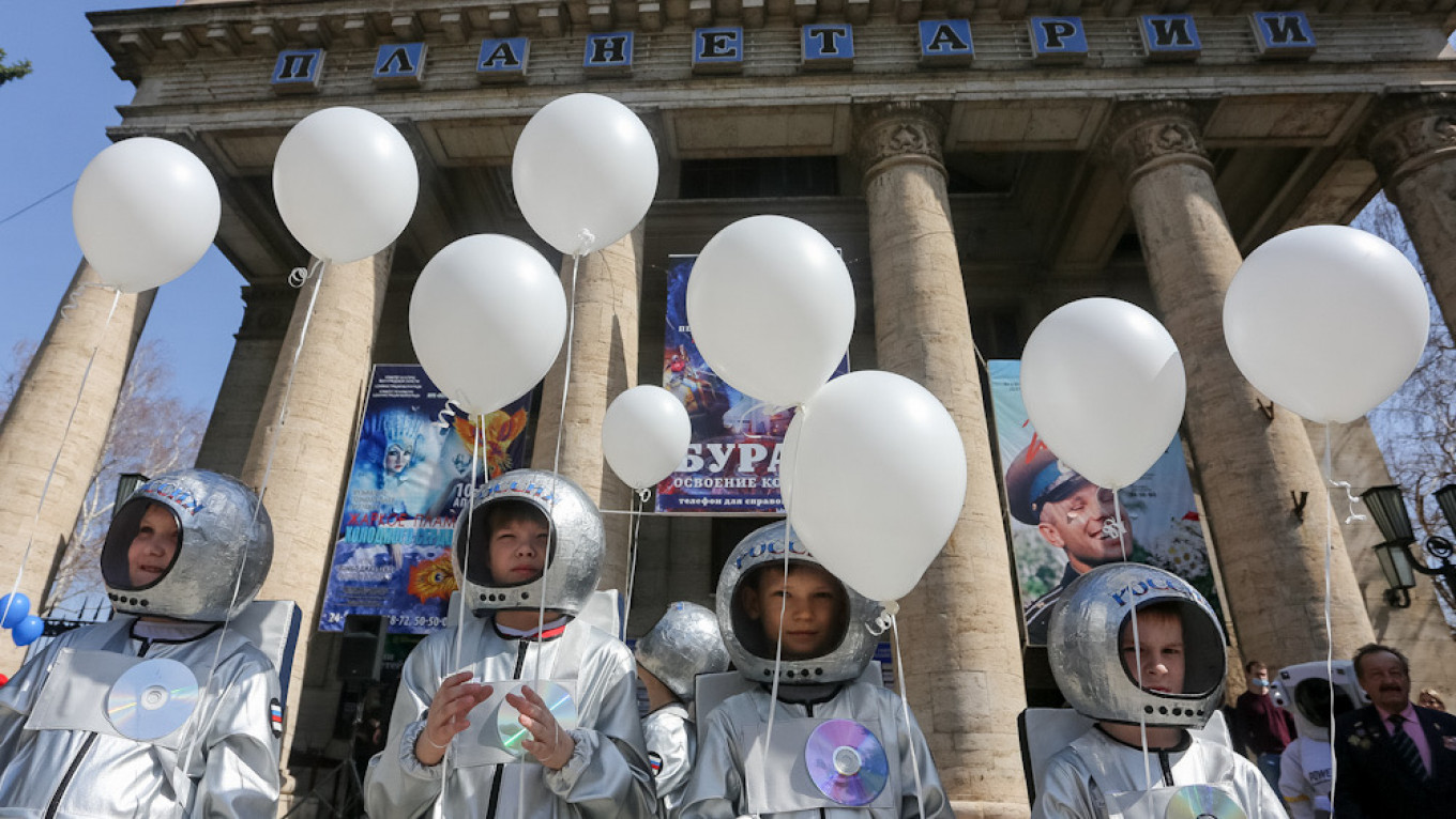 Drones, Lasers and More: How Russians Celebrated 60th Anniversary of Gagarin Spaceflight
