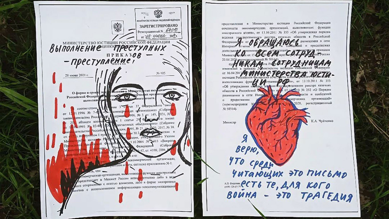 Artist Sends Russian Justice Ministry an Illustrated Letter About Ukraine War