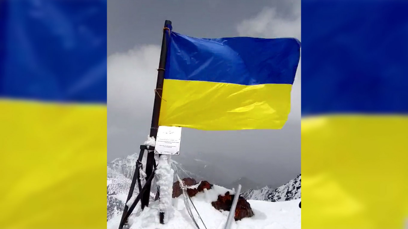 Kyrgyz Police Probe Ukraine Flag on Mountain Named for Putin