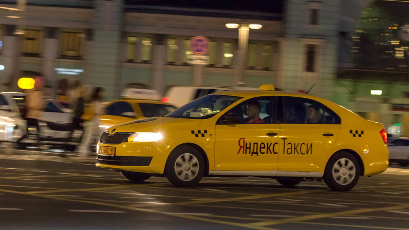 Russia Pushes Law to Force Taxi Apps to Share Data With Spy Agency