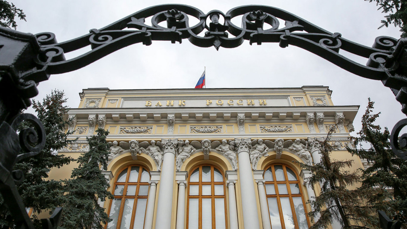 Russian Central Bank Slashes Interest Rate for Third Time as Ruble Rises
