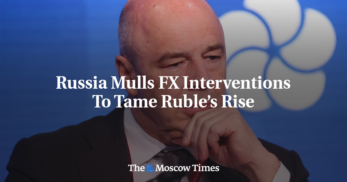Russia Mulls FX Interventions To Tame Ruble’s Rise