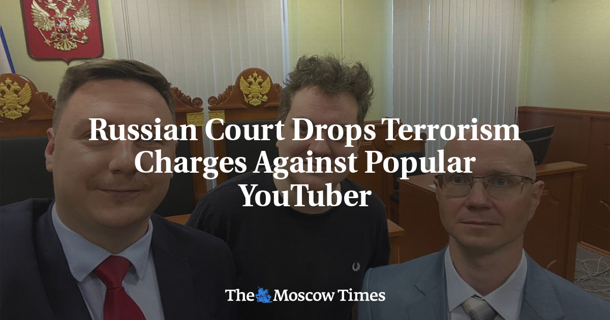 Russian Court Drops Terrorism Charges Against Popular YouTuber