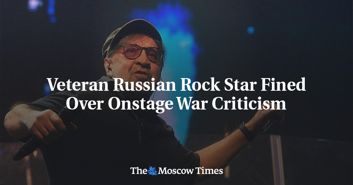 Veteran Russian Rock Star Fined Over Onstage War Criticism