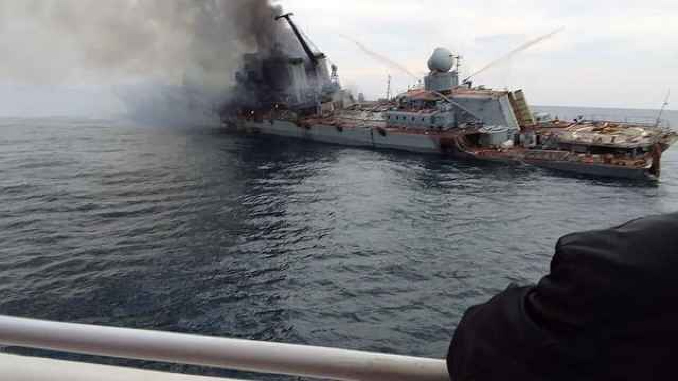  Russian cruiser Moskva after it was struck by Ukrainian missiles. @ua_industrial / twitter 