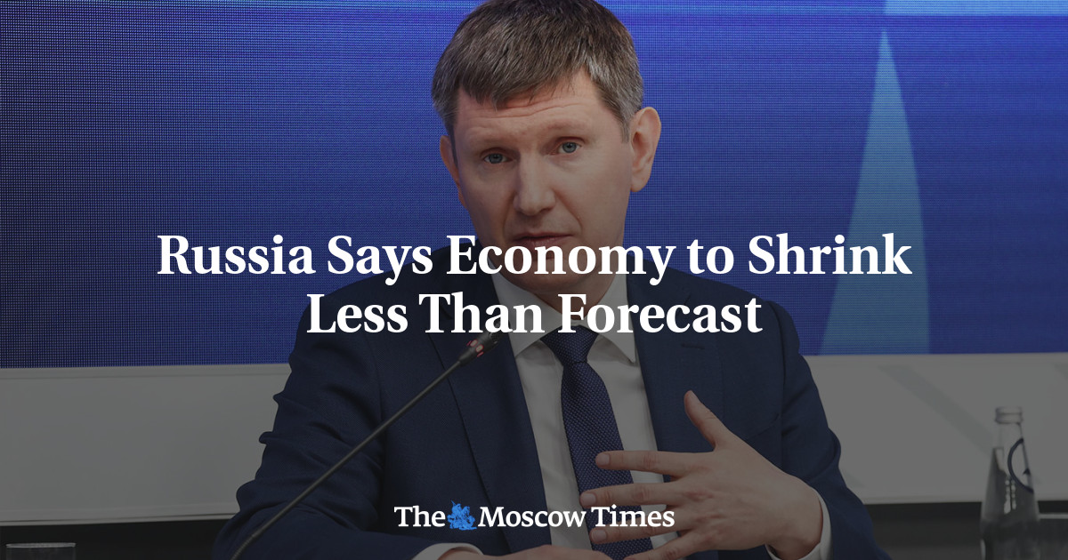 Russia Says Economy to Shrink Less Than Forecast