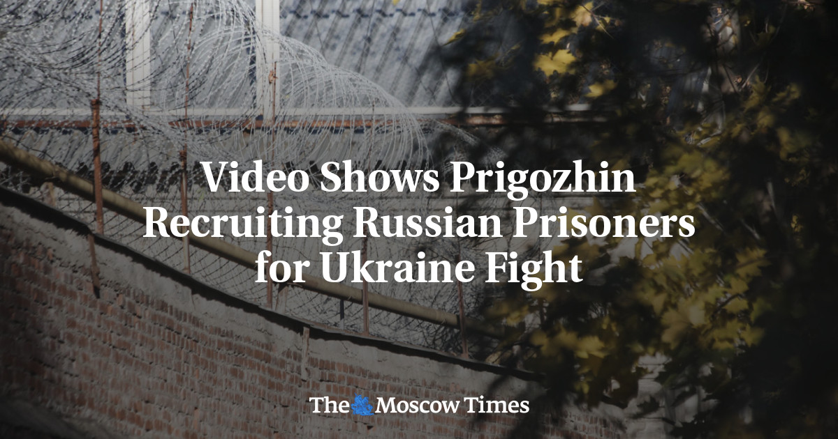 Video Shows Prigozhin Recruiting Russian Prisoners for Ukraine Fight