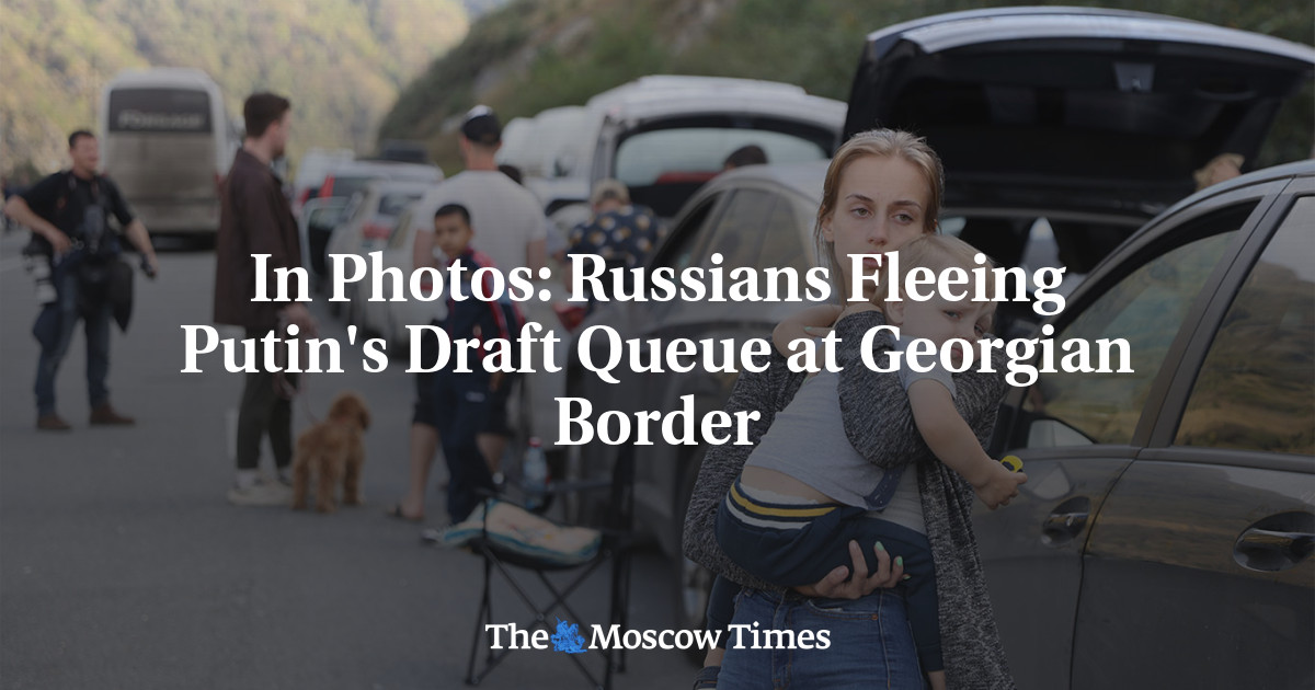 In Photos: Russians Fleeing Putin’s Draft Queue at Georgian Border
