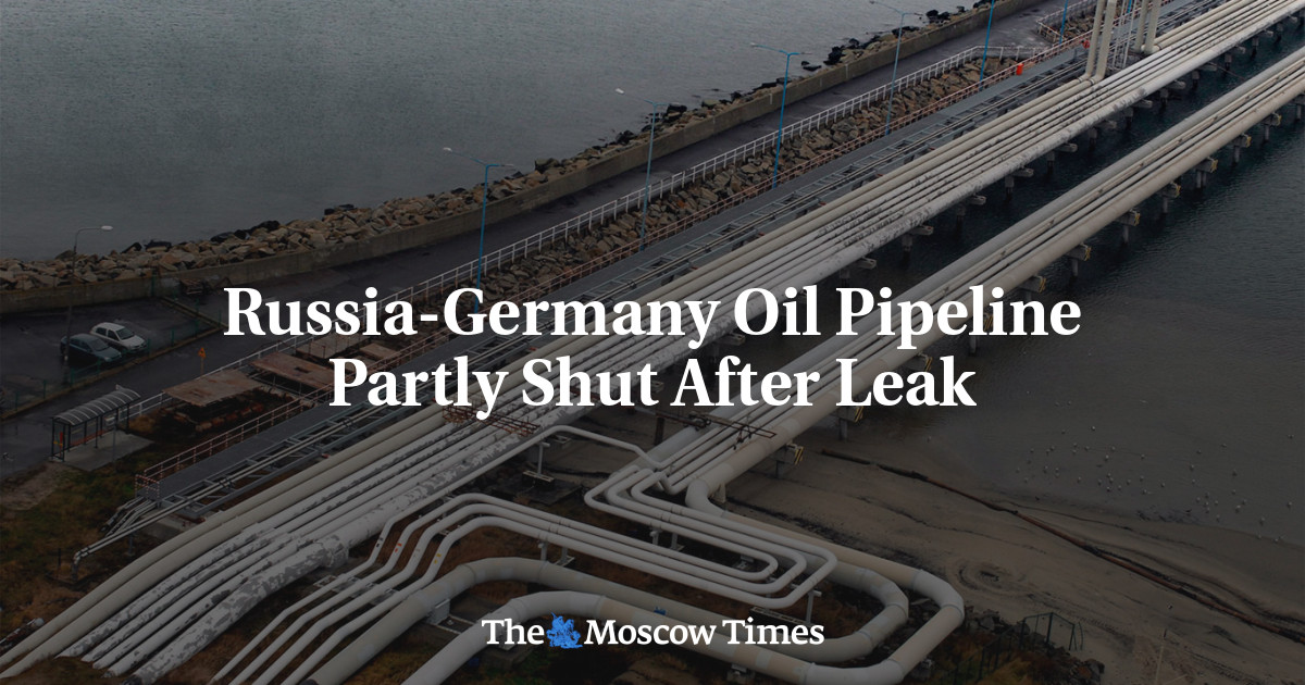 Russia-Germany Oil Pipeline Partly Shut After Leak