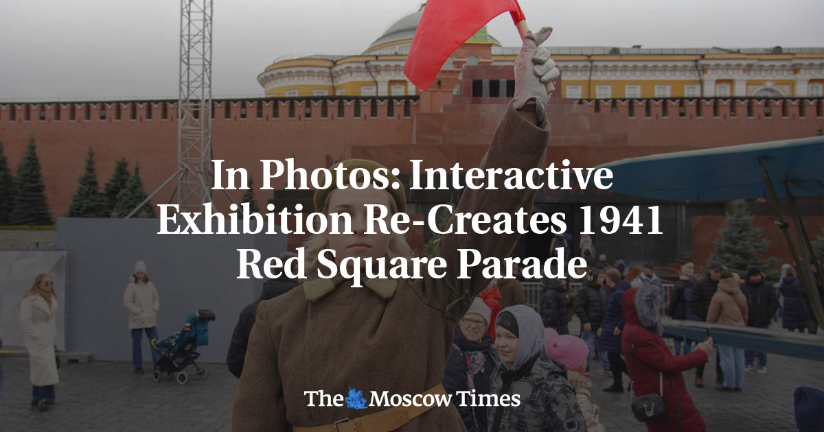 In Photos: Interactive Exhibition Re-Creates 1941 Red Square Parade