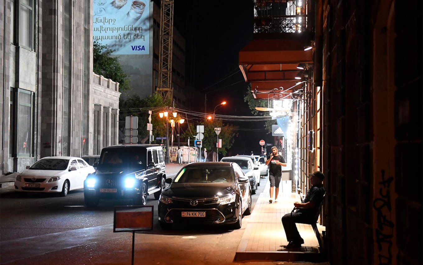  View of Yerevan at night. Dmitry Dukhanin / Kommersant 