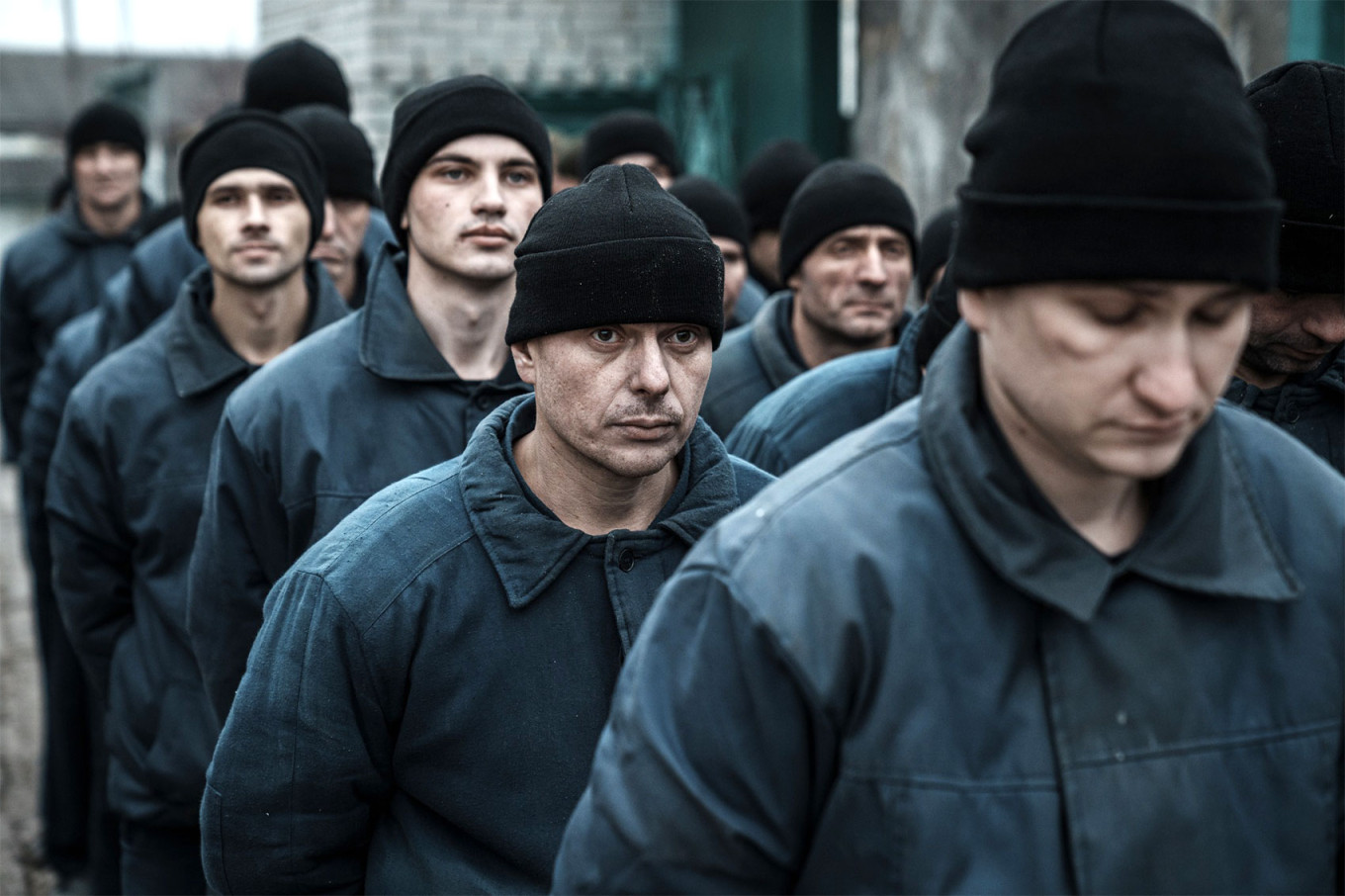  A group of Russian PoWs in a Ukrainian prison. I Want to Live Project / hochuzhit.com 