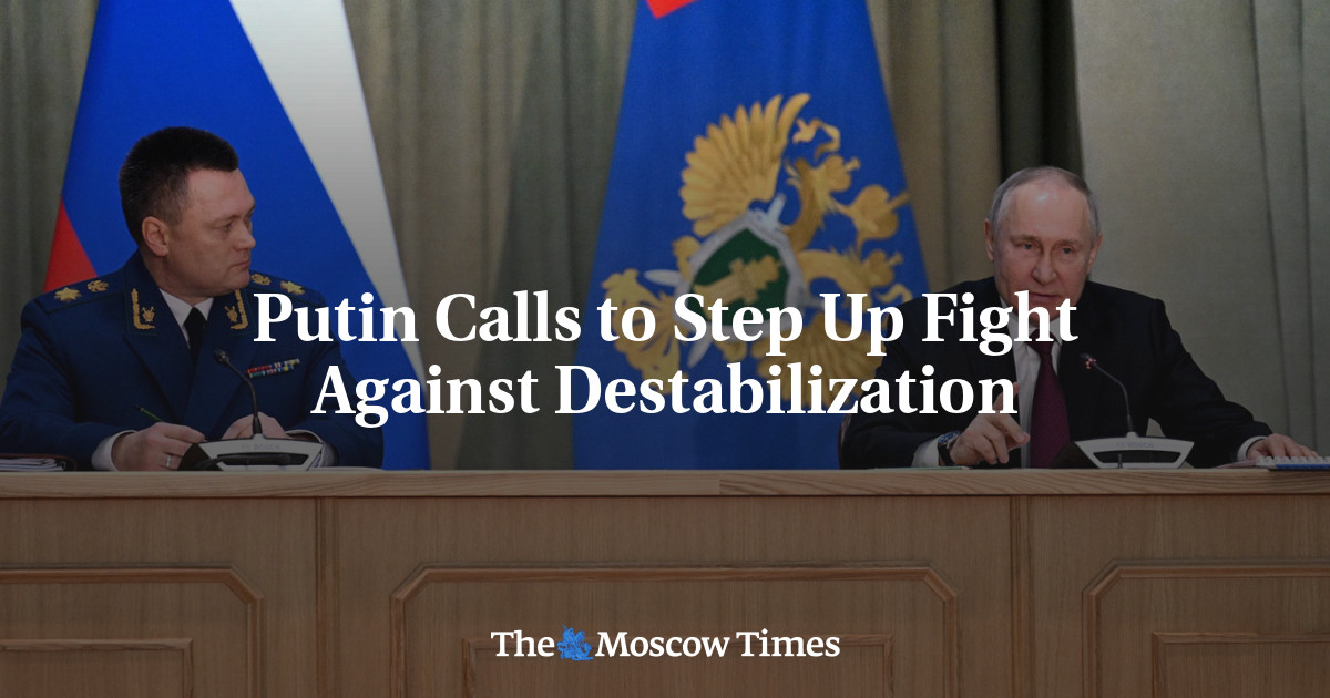 Putin Calls to Step Up Fight Against Destabilization