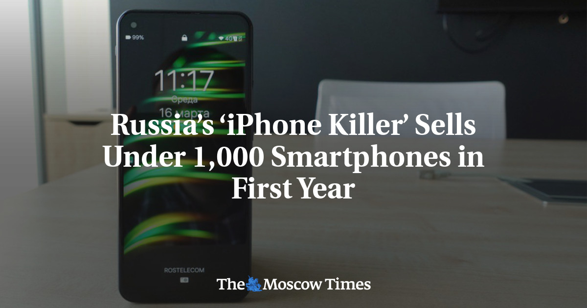 Russia’s ‘iPhone Killer’ Sells Under 1,000 Smartphones in First Year