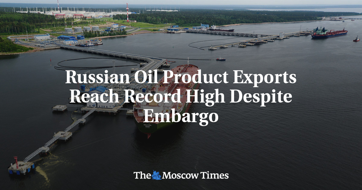 Russian Oil Product Exports Reach Record High Despite Embargo