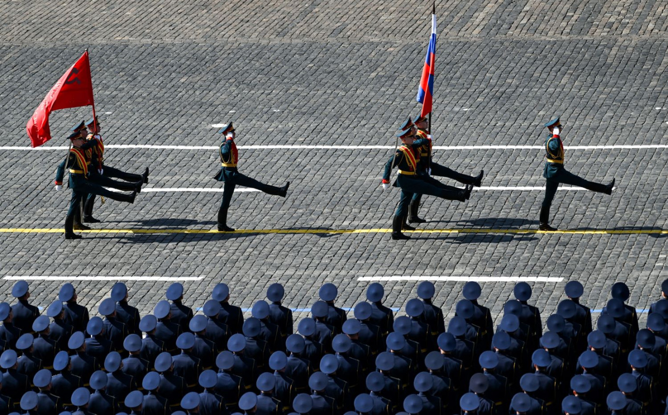  Russian soldiers on Red Square for the 2023 Victory Day parade. Grigory Sysoev / TASS 