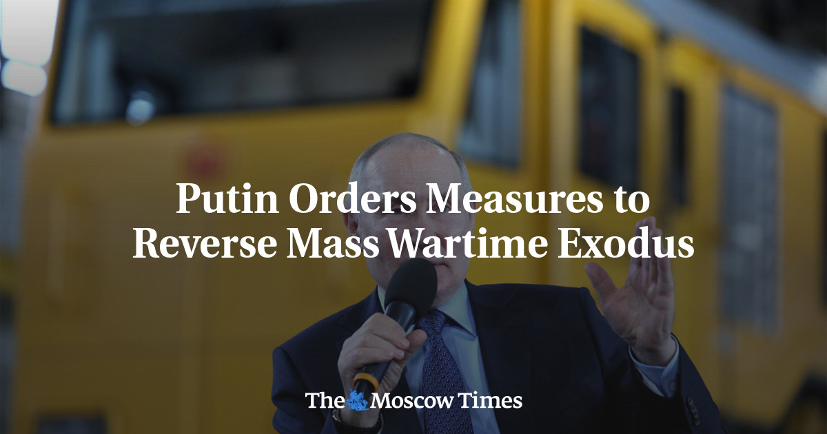 Putin Orders Measures to Reverse Mass Wartime Exodus
