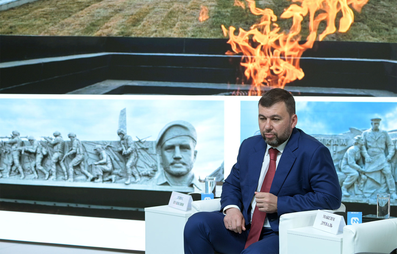  Head of the DPR Denis Pushilin during a lecture at the ExpoForum Convention and Exhibition Center. Svetlana Shevchenko / RIA Novosti Photohost agency 