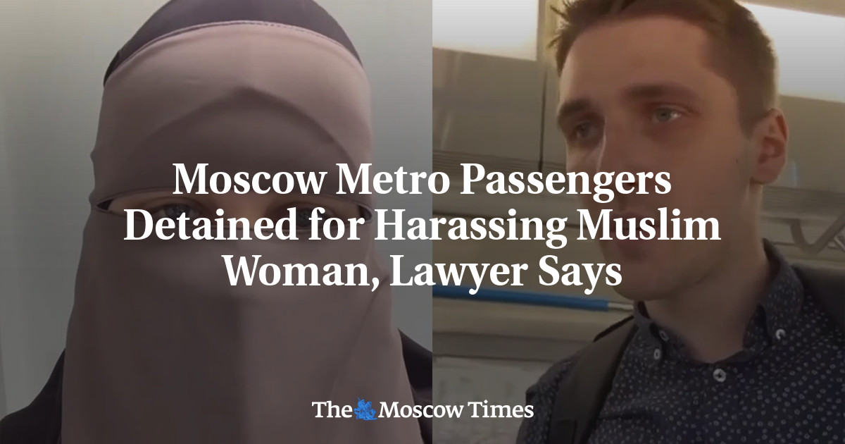 Moscow Metro Passengers Detained for Harassing Muslim Woman, Lawyer Says