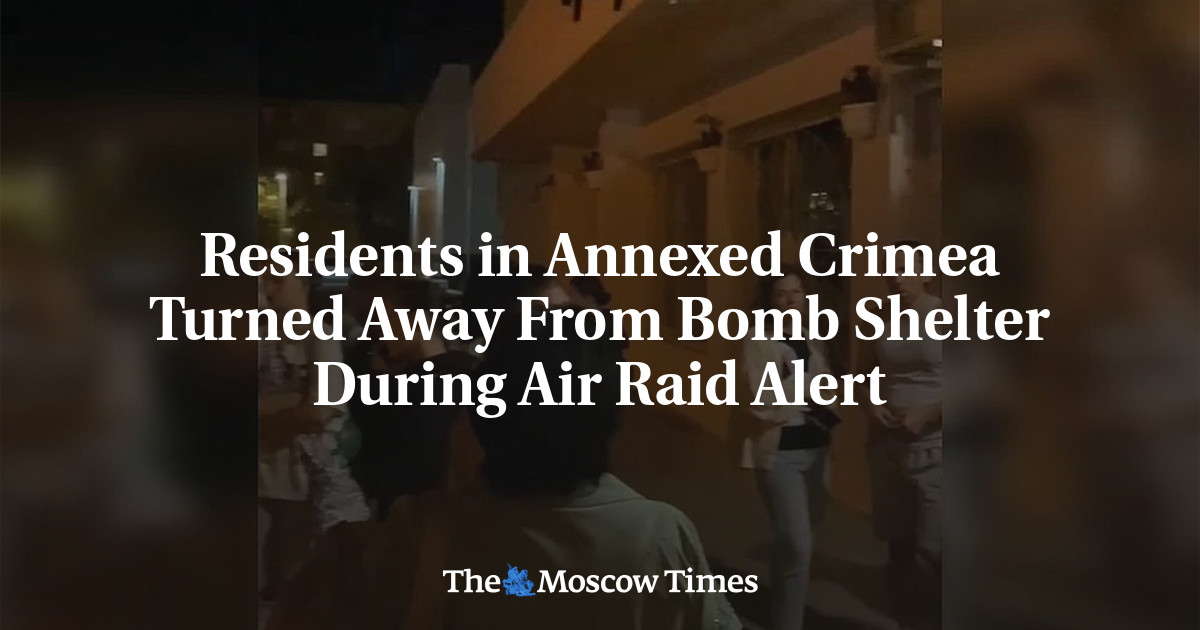 Residents in Annexed Crimea Turned Away From Bomb Shelter During Air Raid Alert