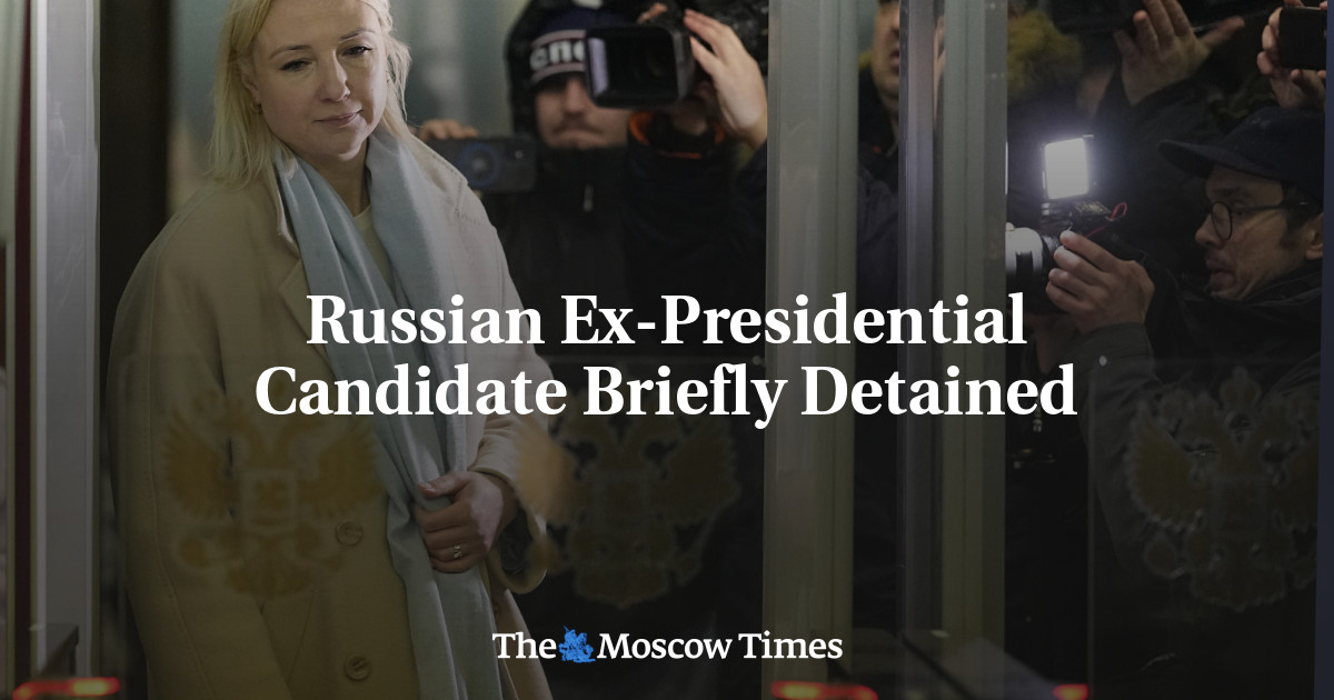 Russian Ex-Presidential Candidate Briefly Detained