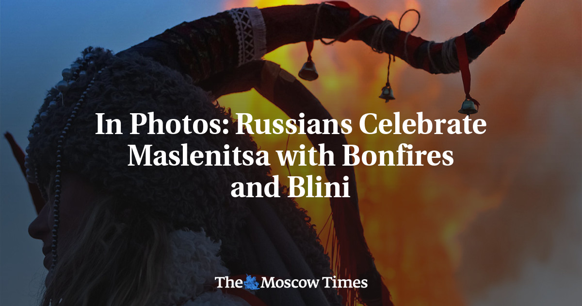 In Photos: Russians Celebrate Maslenitsa with Bonfires and Blini