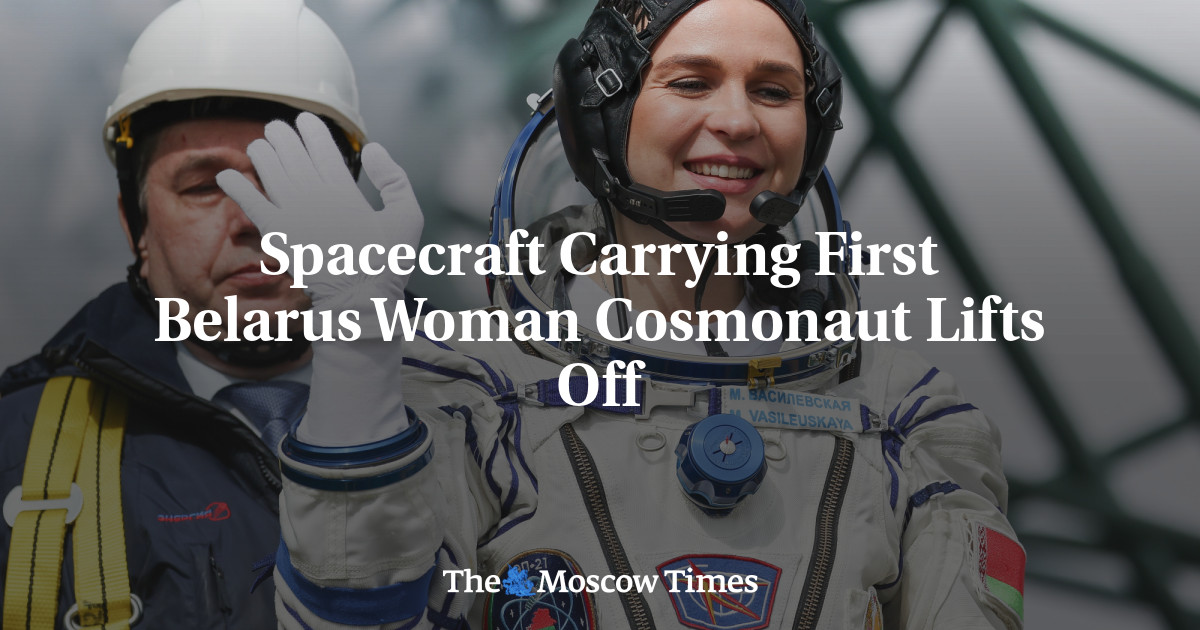 Spacecraft Carrying First Belarus Woman Cosmonaut Lifts Off