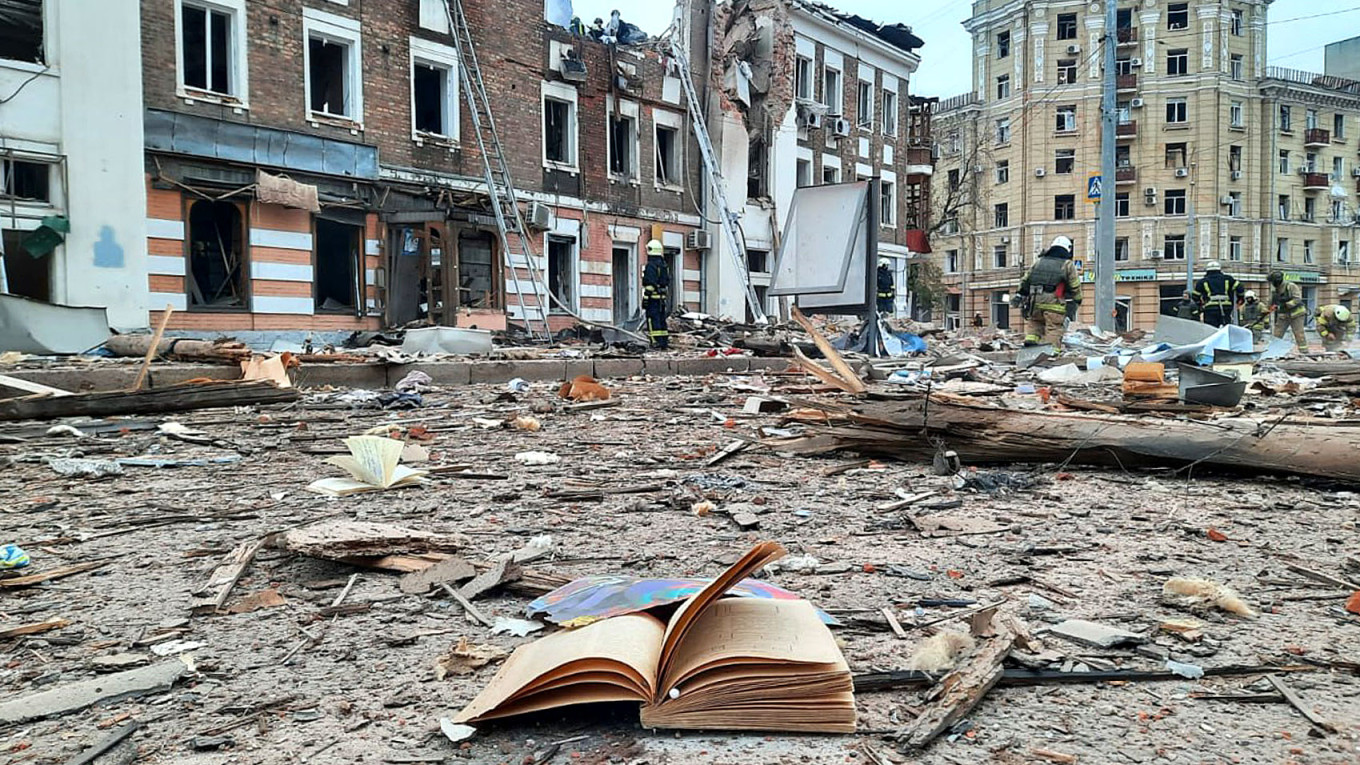  Destruction in Kharkiv after Russian missile strike. State Emergency Service of Ukraine 