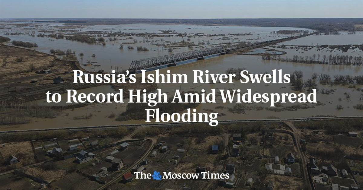 Russia’s Ishim River Swells to Record High Amid Widespread Flooding