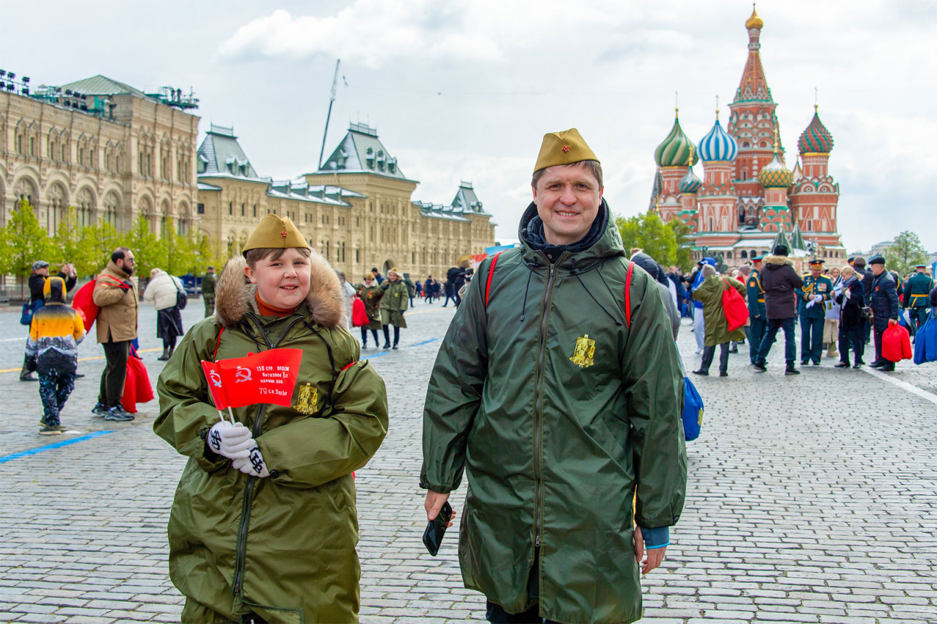  People on Red Square in Moscow after a military parade. Moskva News Agency 