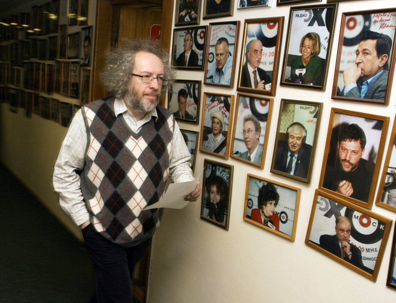  Ekho Moskvy (Echo of Moscow) chief editor Alexei Venediktov at the station's studios, March 2008. 