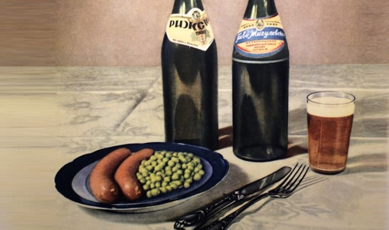  Hot dogs with green peas in the "Book of Tasty and Healthy Food," 1953. Wikimedia Commons 